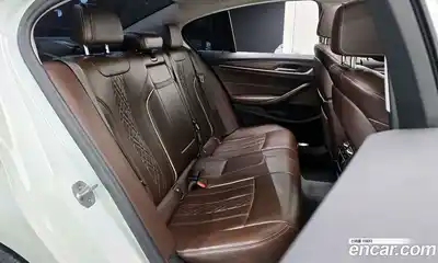 BMW 5-Series 2019 2.0 Автомат в Москве № 158443, миниатюра 2