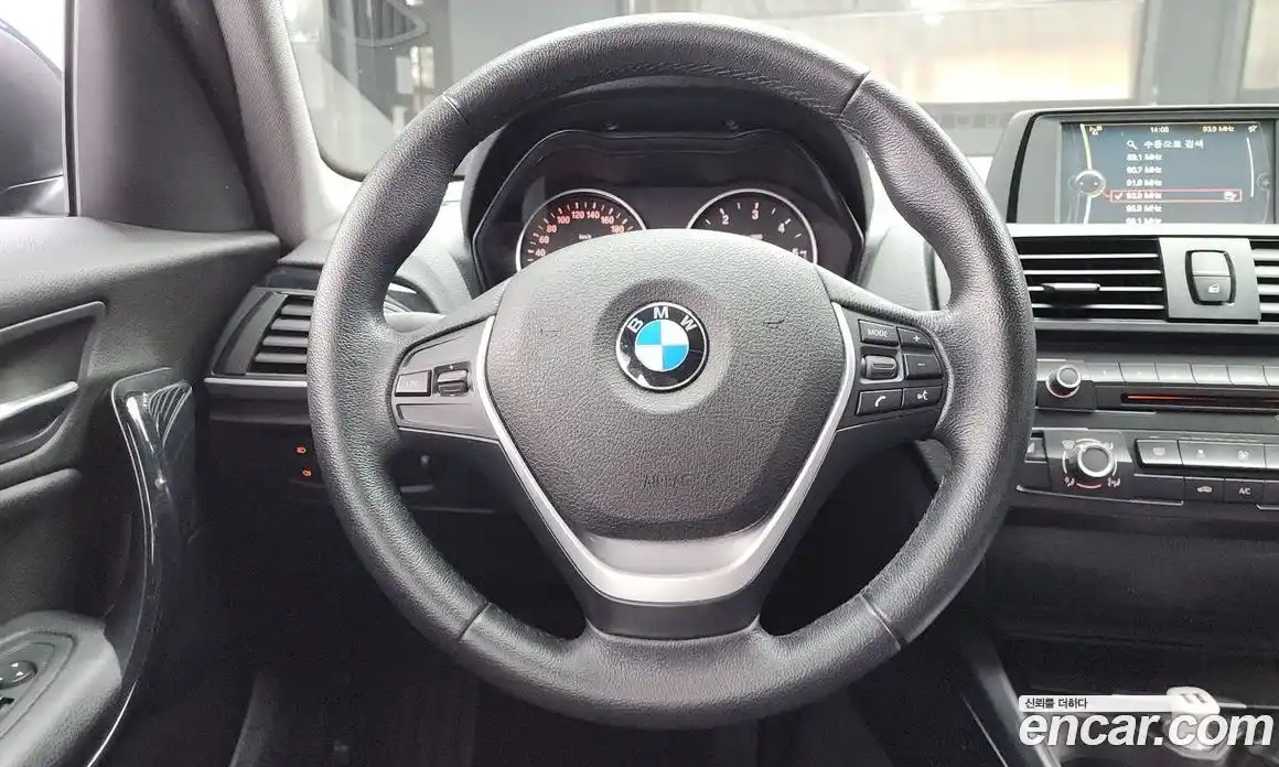 BMW 1-Series 2014 2.0 Автомат в Москве № 158801, фото 9