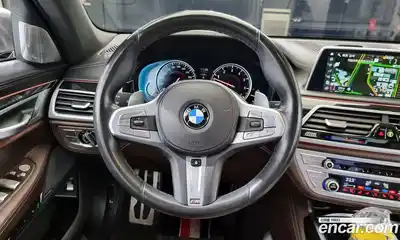 BMW 7-Series 2018 6.6 Автомат в Москве № 159504, миниатюра 9