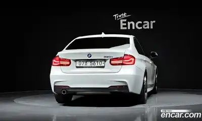 BMW 3-Series 2018 2.0 Автомат в Москве № 159534, миниатюра 12