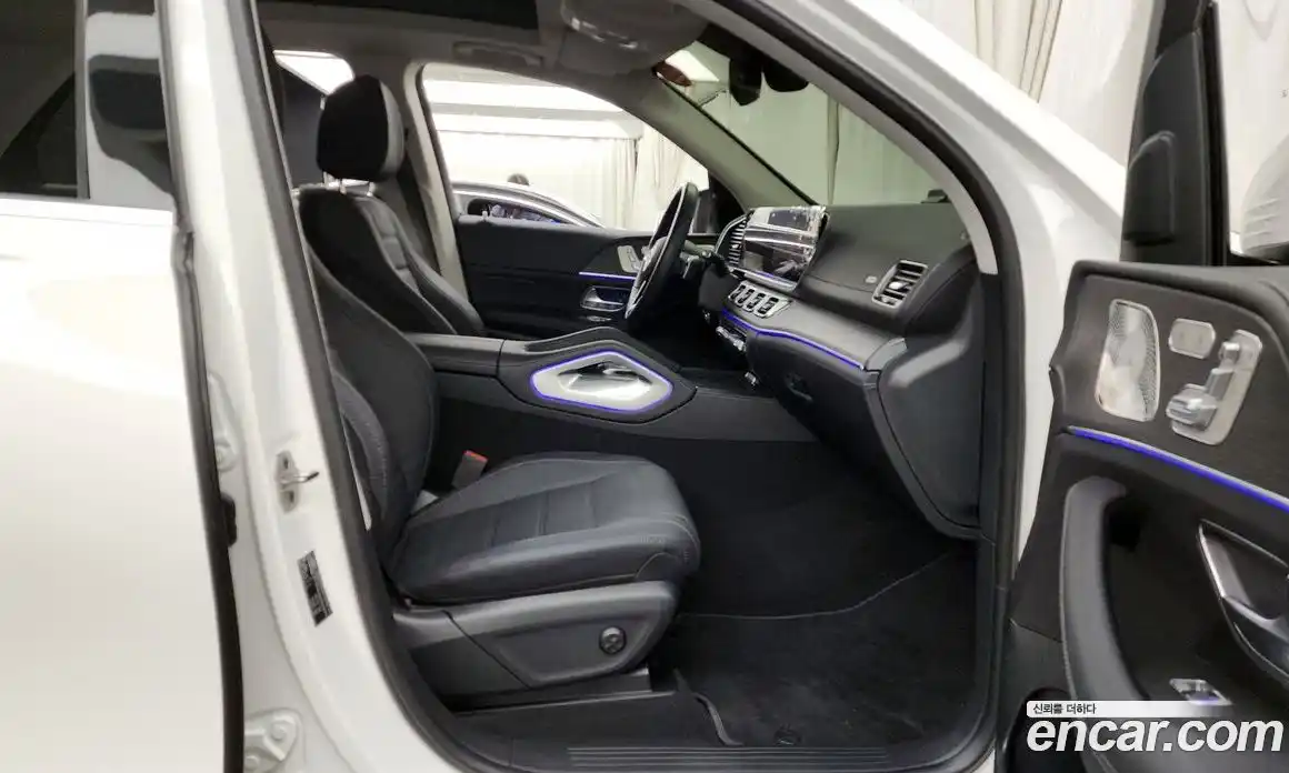 Mercedes-Benz GLE-Class 2025 3.0 Автомат в Москве № 160226, фото 11