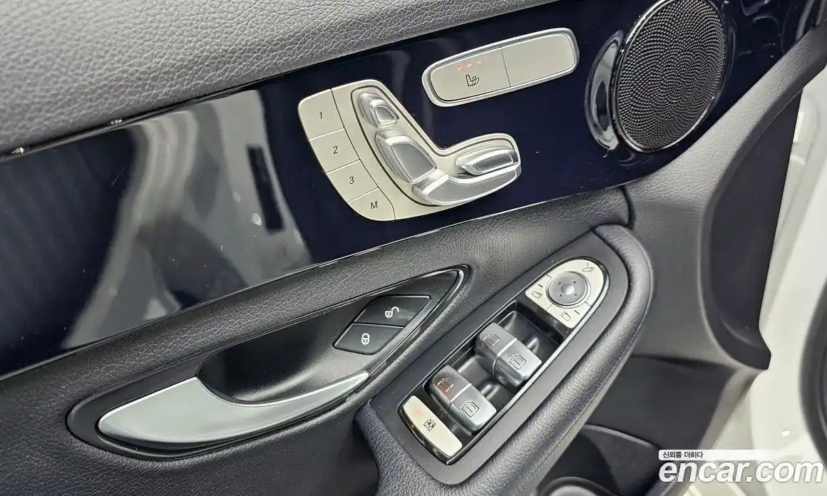 Mercedes-Benz C-Class 2019 2.0 Автомат в Москве № 160712, фото 12