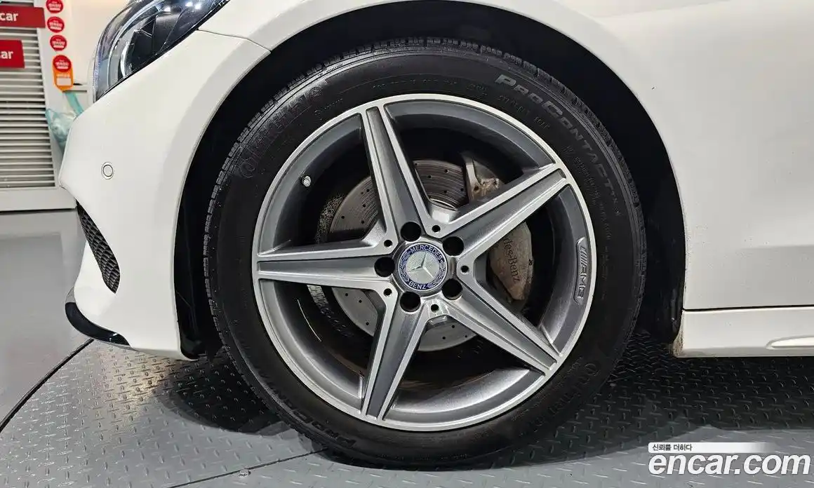 Mercedes-Benz C-Class 2017 2.0 Автомат в Москве № 160738, фото 3