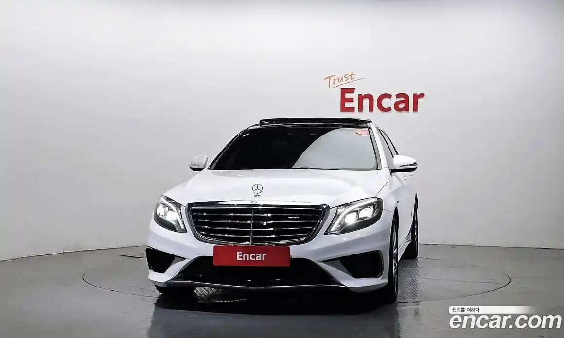 Mercedes-Benz S-Class 2015 5.5 Автомат в Москве № 161647, фото 3