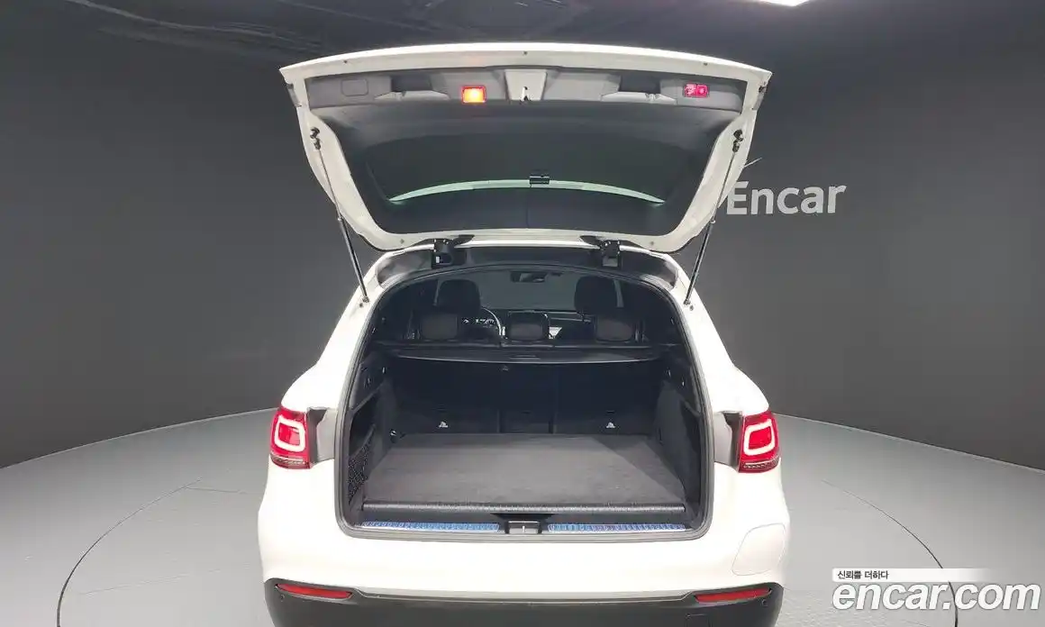 Mercedes-Benz GLC-Class 2021 2.0 Автомат в Москве № 161757, фото 20