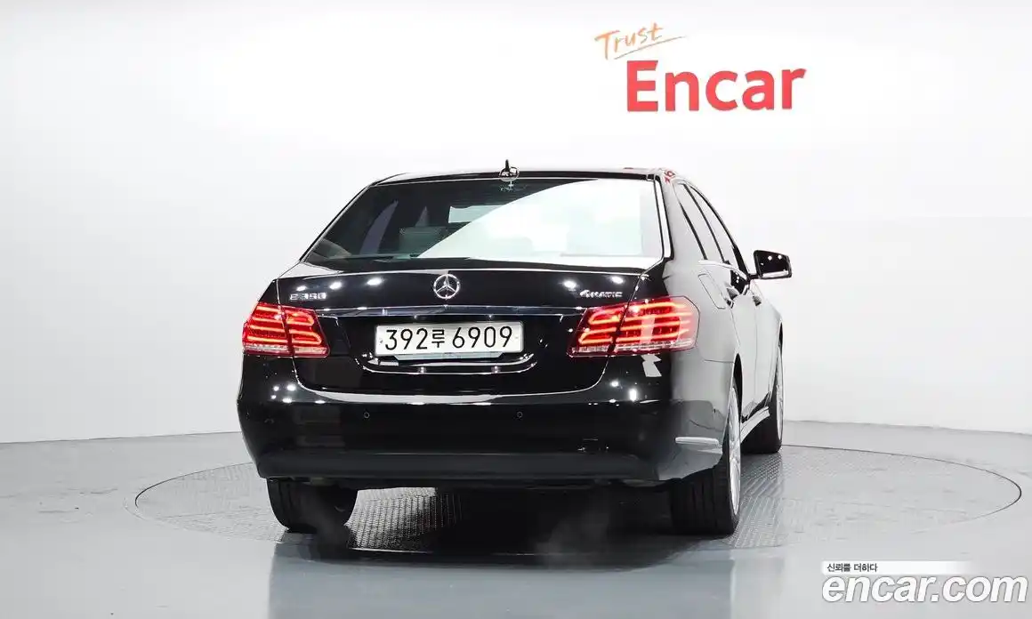 Mercedes-Benz E-Class 2016 3.5 Автомат в Москве № 161973, фото 20