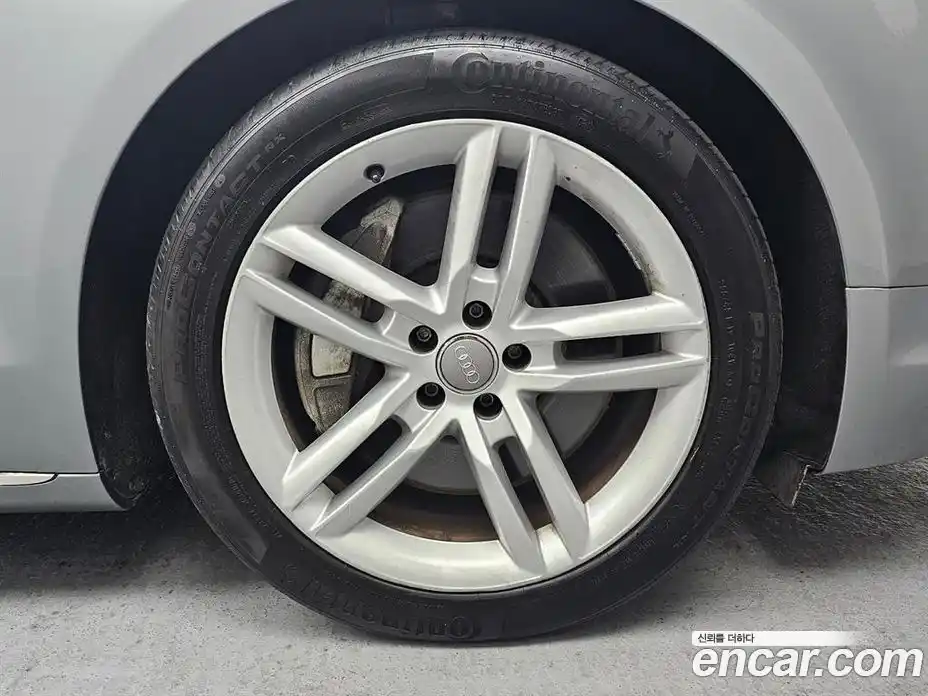 Audi A8 2012 4.2 Автомат в Москве № 163852, фото 5