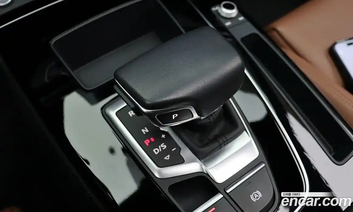 Audi Q5 2021 2.0 Автомат в Москве № 163959, фото 12