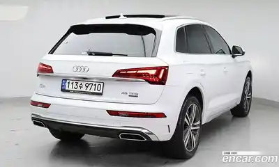 Audi Q5 2021 2.0 Автомат в Москве № 163959, миниатюра 4