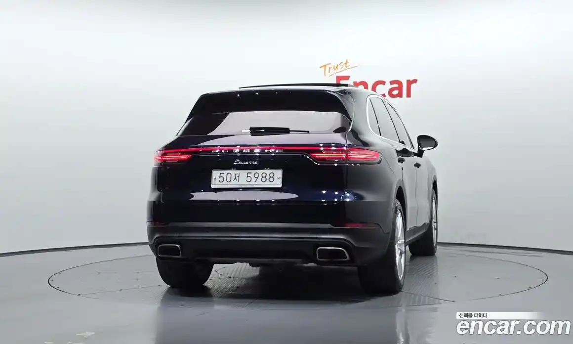 Porsche Cayenne 2019 3.0 Автомат в Москве № 165525, фото 4