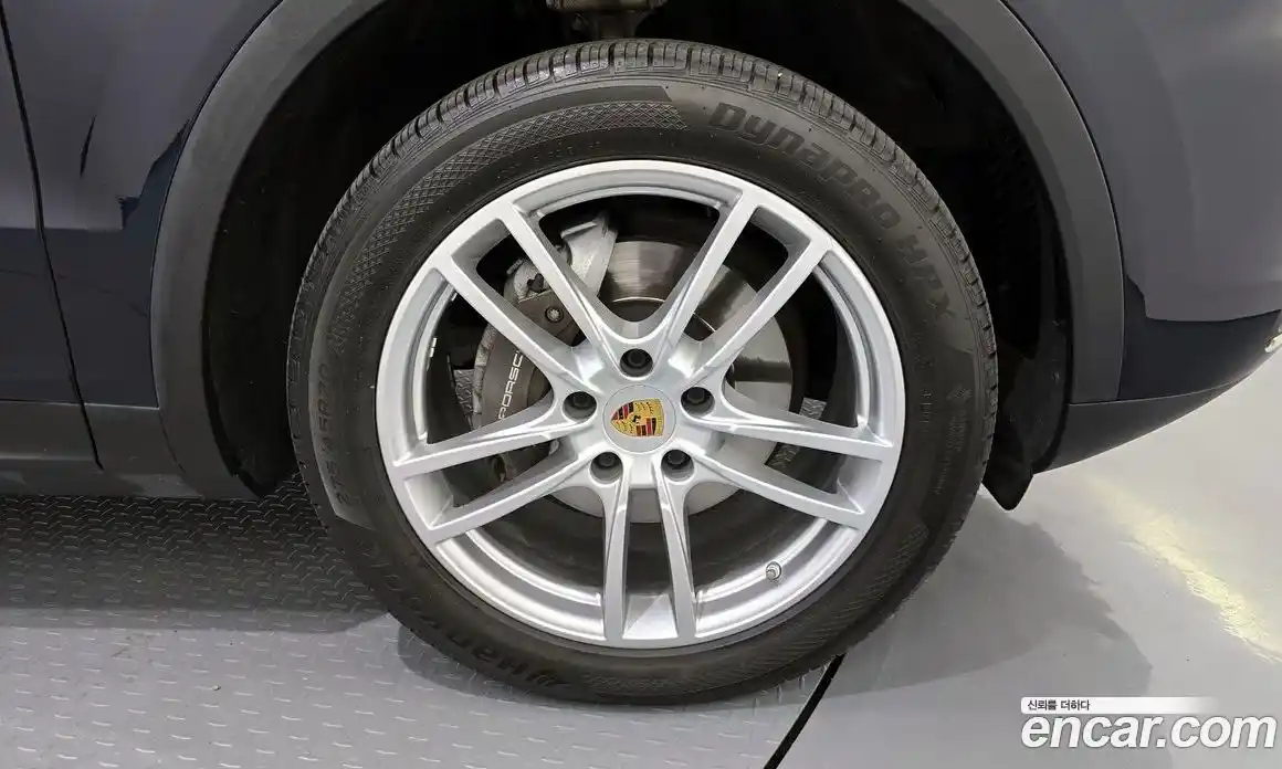 Porsche Cayenne 2019 3.0 Автомат в Москве № 165525, фото 5