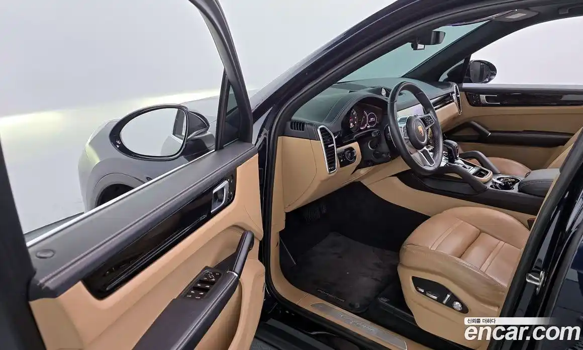 Porsche Cayenne 2019 3.0 Автомат в Москве № 165525, фото 10