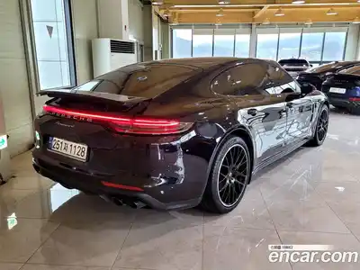 Porsche Panamera 2022 2.9 Автомат в Москве № 165868, миниатюра 2