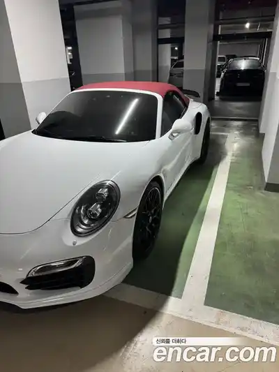 Porsche 911, 2015