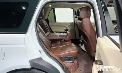 Land Rover Range-Rover 2015 4.4 Автомат в Москве № 166614, миниатюра 12