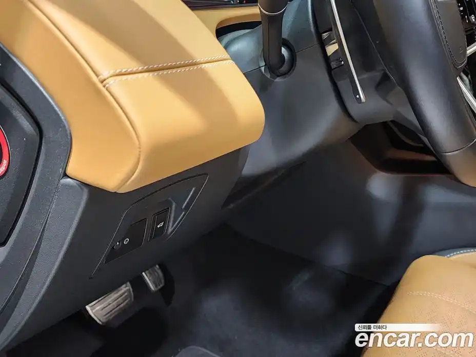 Land Rover Range-Rover Velar 2022 3.0 Автомат в Москве № 166730, фото 14