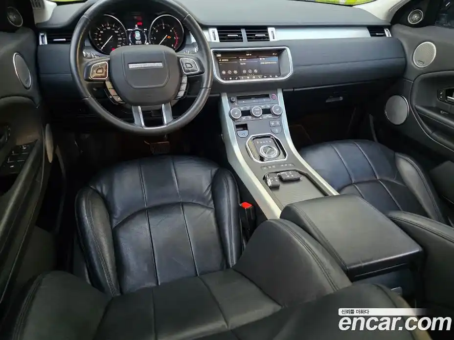 Land Rover Range-Rover Evoque 2018 2.0 Автомат в Москве № 166763, фото 13