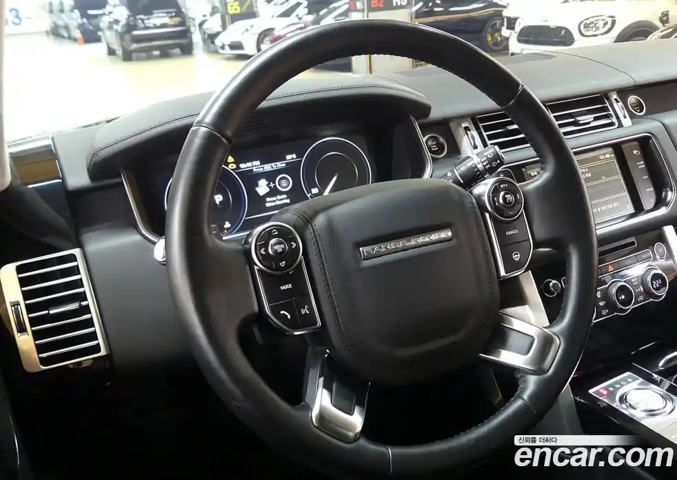 Land Rover Range-Rover 2014 4.4 Автомат в Москве № 166843, фото 11