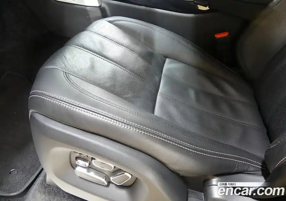 Land Rover Range-Rover 2014 4.4 Автомат в Москве № 166843, фото 17