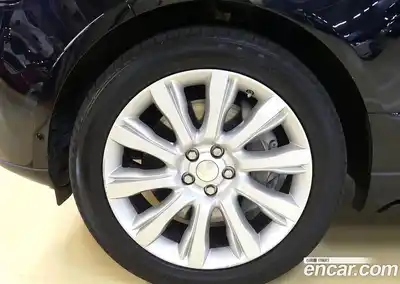 Land Rover Range-Rover 2014 4.4 Автомат в Москве № 166843, миниатюра 5