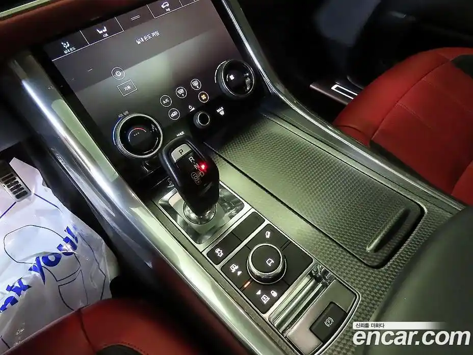 Land Rover Range-Rover Sport 2018 3.0 Автомат в Москве № 166902, фото 12