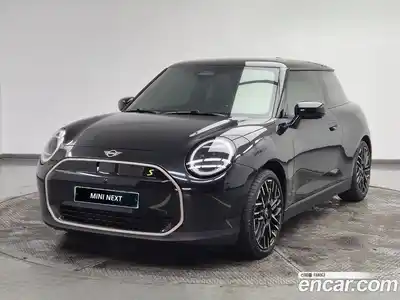 Mini Cooper, 2024