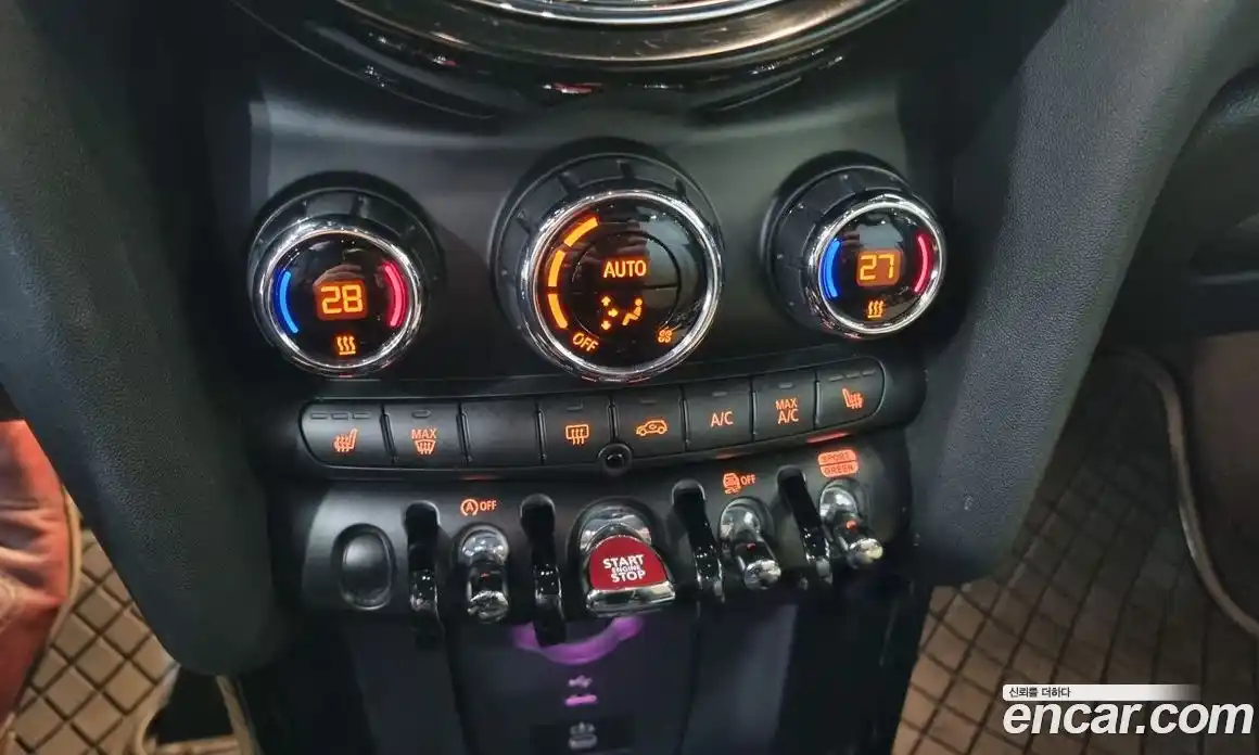 Mini Cooper 2023 1.5 Автомат в Москве № 167507, фото 16