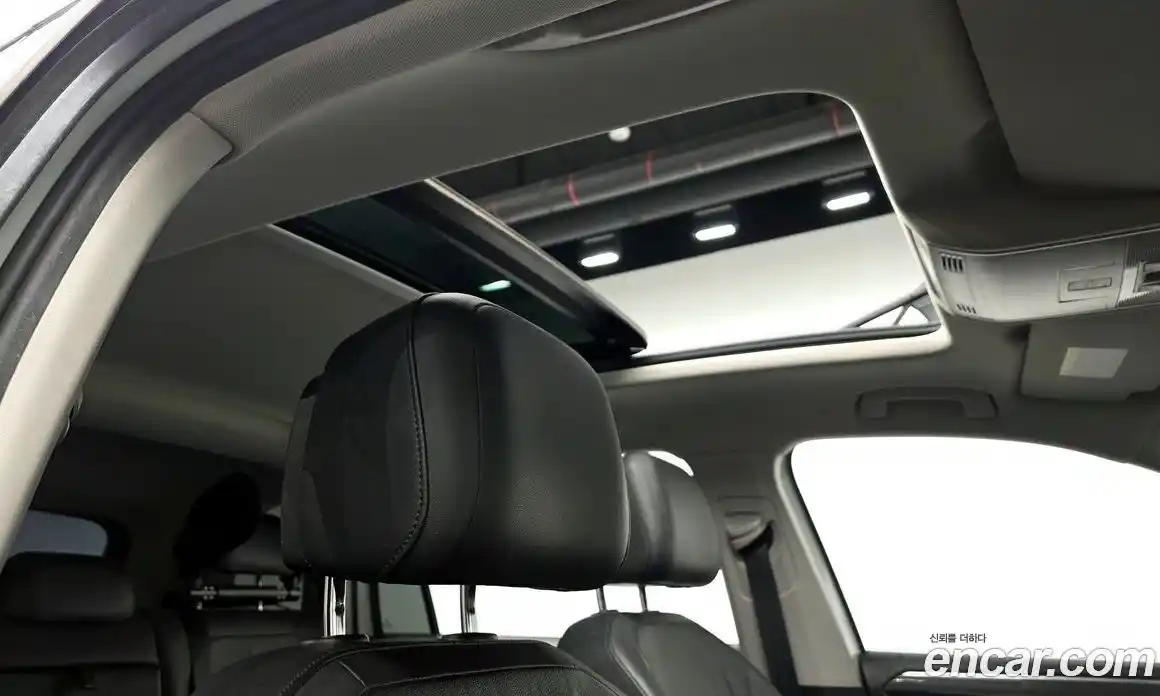 Volkswagen Tiguan 2018 2.0 Автомат в Москве № 169082, фото 5