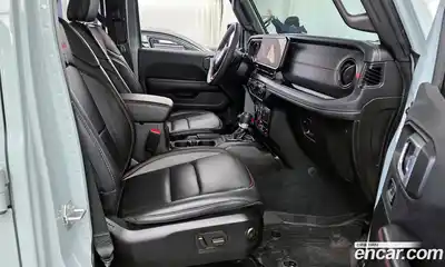 Jeep Wrangler 2024 2.0 Автомат в Москве № 169366, миниатюра 2