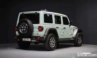 Jeep Wrangler 2024 2.0 Автомат в Москве № 169366, миниатюра 10