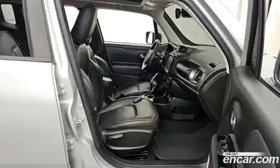 Jeep Renegade 2019 2.4 Автомат в Москве № 169661, миниатюра 2