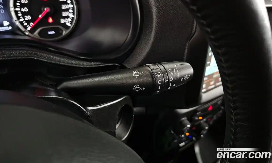 Jeep Renegade 2019 2.4 Автомат в Москве № 169661, фото 3