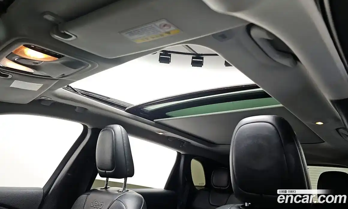 Jeep Cherokee 2019 2.4 Автомат в Москве № 169795, фото 19