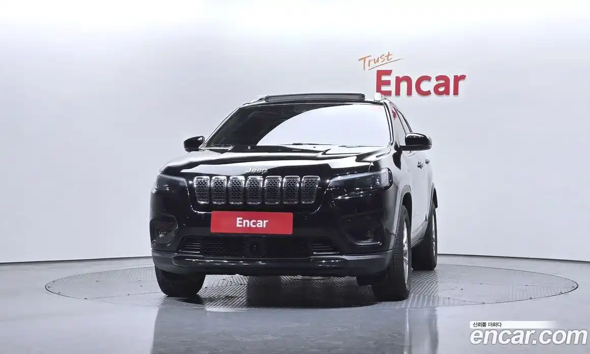 Jeep Cherokee 2019 2.4 Автомат в Москве № 169795, фото 3