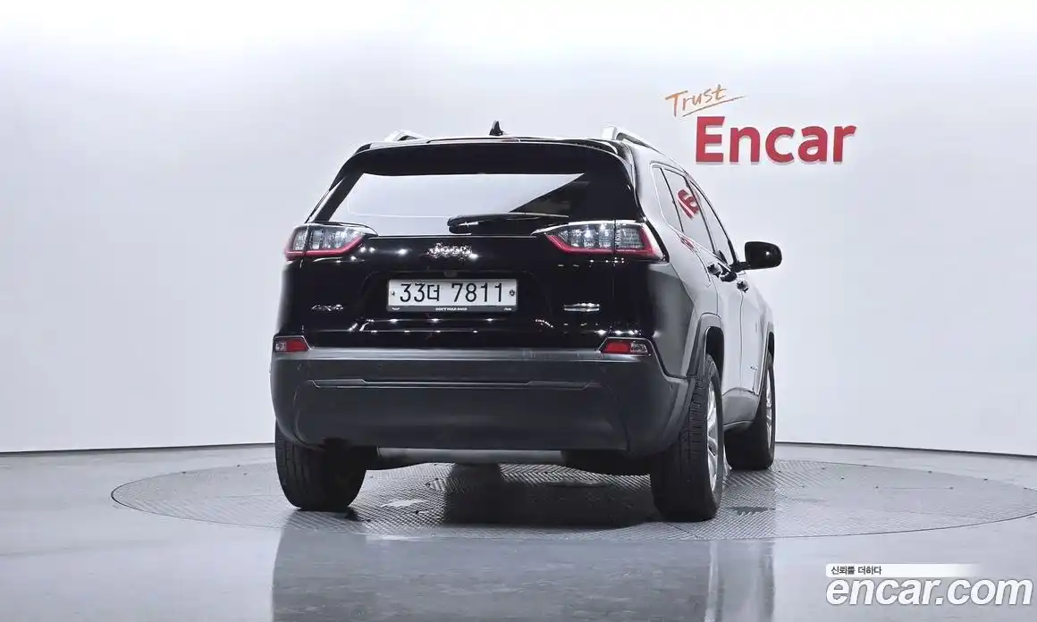 Jeep Cherokee 2019 2.4 Автомат в Москве № 169795, фото 4