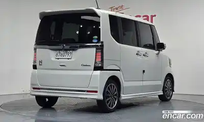 Honda N-BOX, 2016