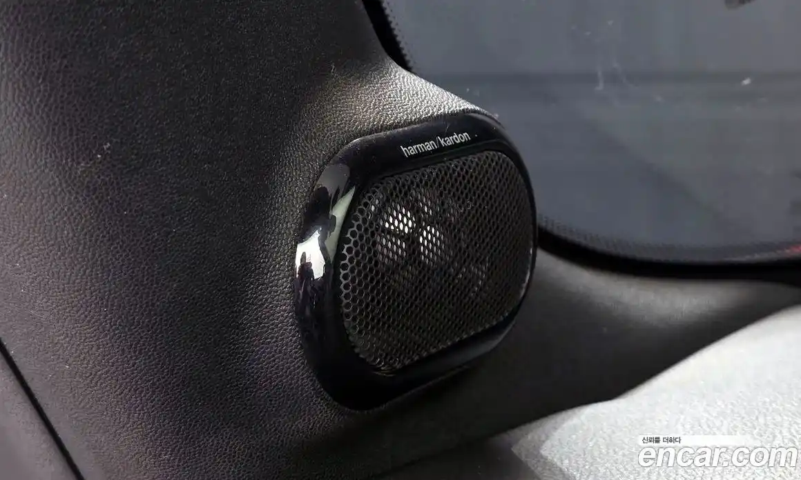 Mini Cooper Convertible 2021 2.0 Автомат в Москве № 171751, фото 18