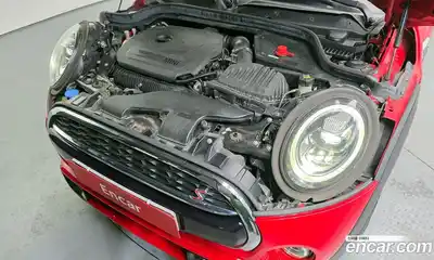 Mini Cooper Convertible 2021 2.0 Автомат в Москве № 171751, миниатюра 2