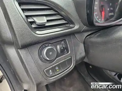 Chevrolet Spark 2016 1.0 Автомат в Москве № 176033, миниатюра 11