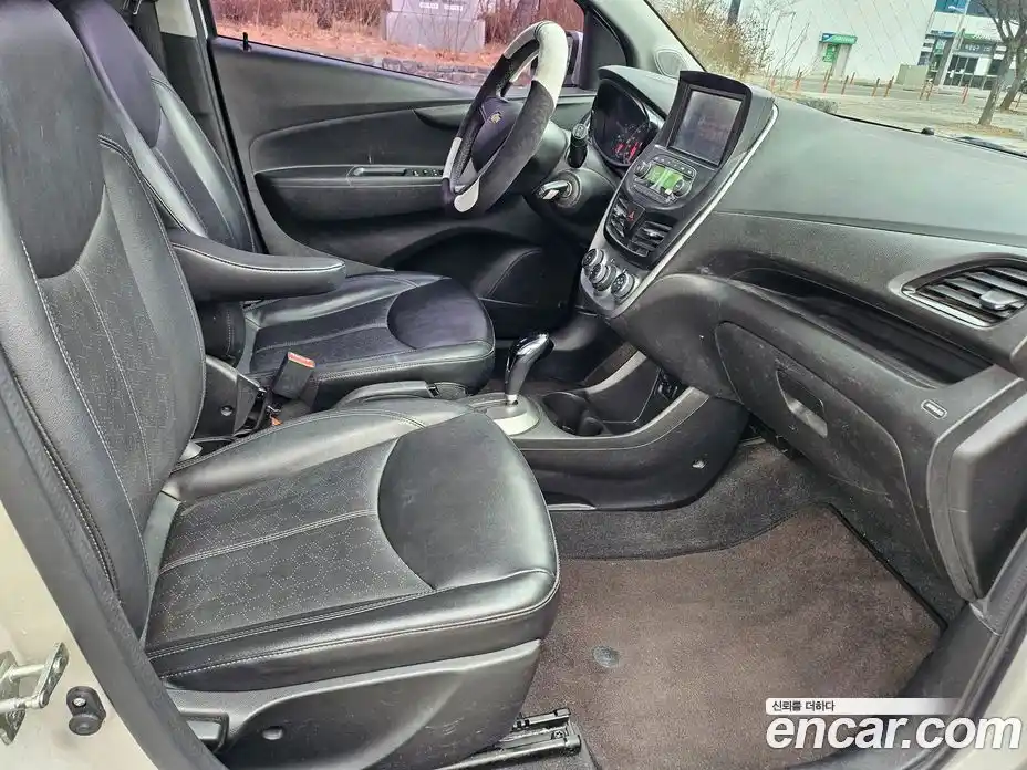 Chevrolet Spark 2016 1.0 Автомат в Москве № 176033, фото 12