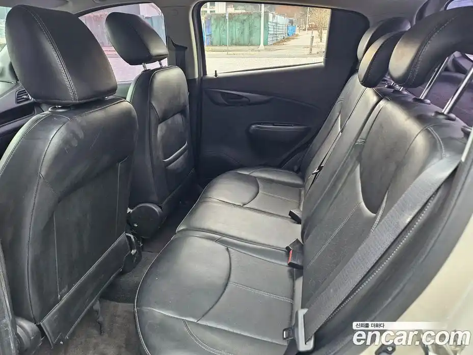 Chevrolet Spark 2016 1.0 Автомат в Москве № 176033, фото 9