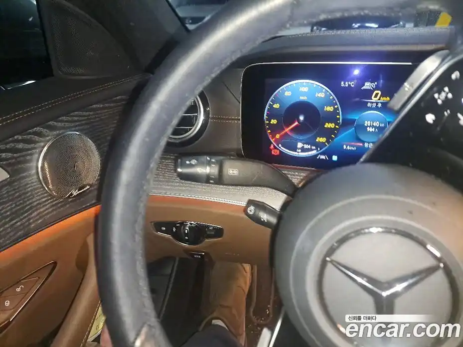 Mercedes-Benz E-Class 2022 2.0 Автомат в Москве № 178754, фото 14