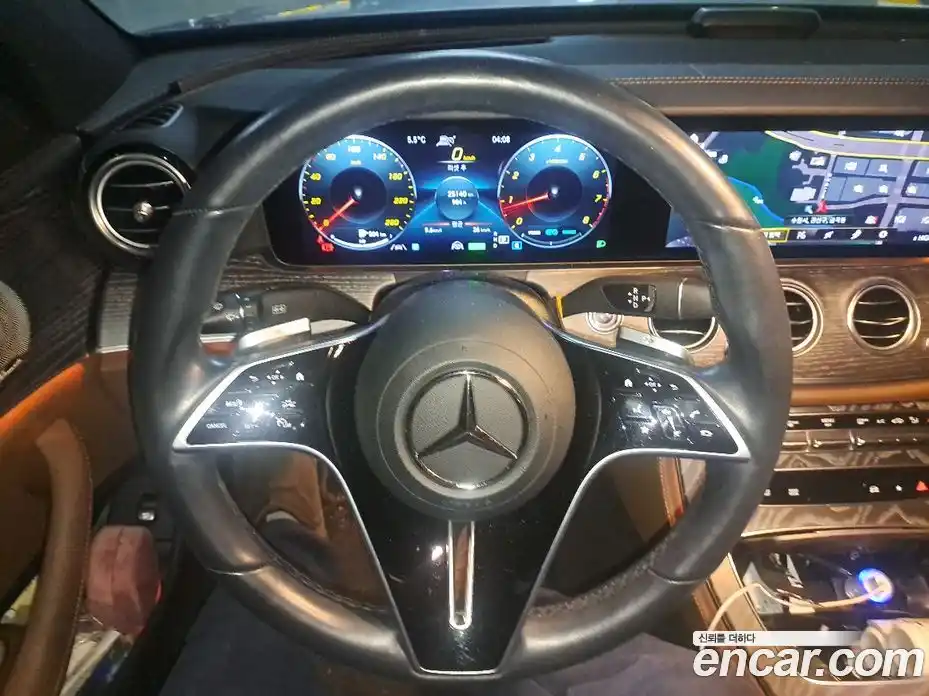 Mercedes-Benz E-Class 2022 2.0 Автомат в Москве № 178754, фото 17