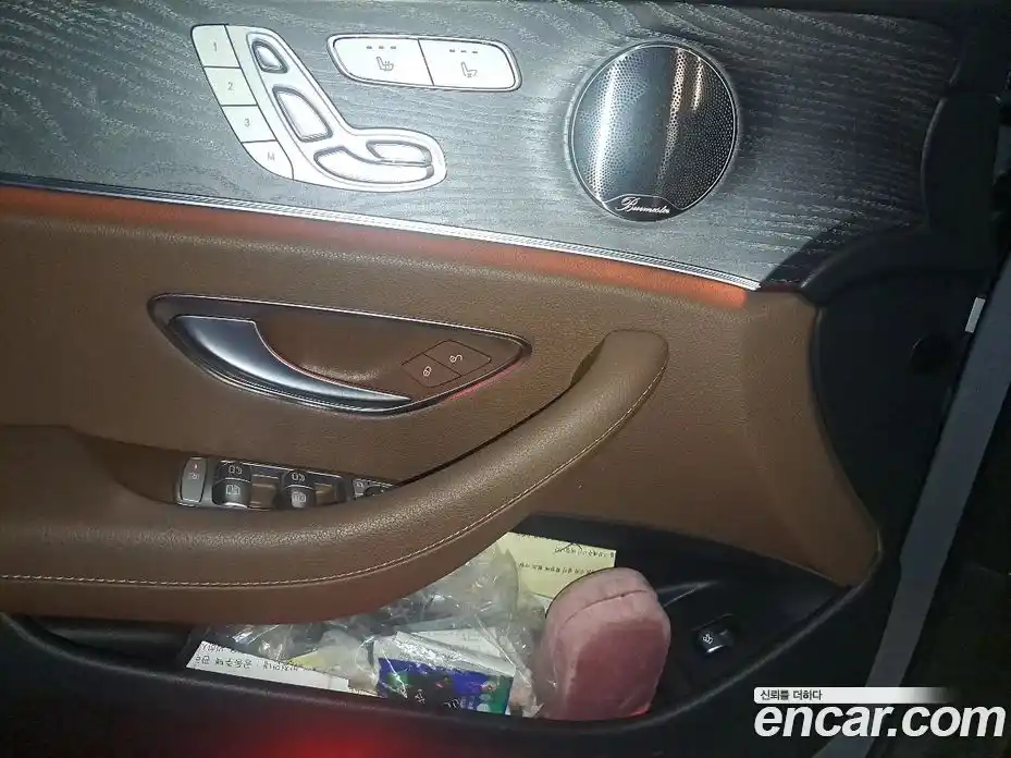 Mercedes-Benz E-Class 2022 2.0 Автомат в Москве № 178754, фото 20