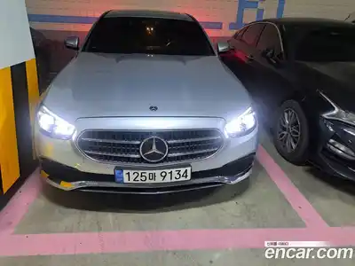 Mercedes-Benz E-Class 2022 2.0 Автомат в Москве № 178754, миниатюра 5