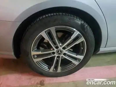 Mercedes-Benz E-Class 2022 2.0 Автомат в Москве № 178754, миниатюра 6