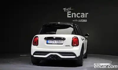 Mini Cooper, 2022