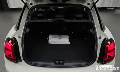 Mini Cooper 2022 2.0 Автомат в Москве № 179275, миниатюра 3