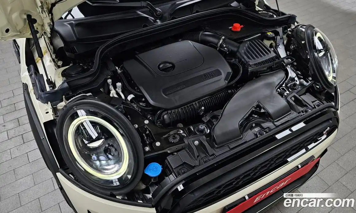 Mini Cooper 2022 2.0 Автомат в Москве № 179275, фото 7