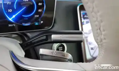 Mercedes-Benz EQS, 2023